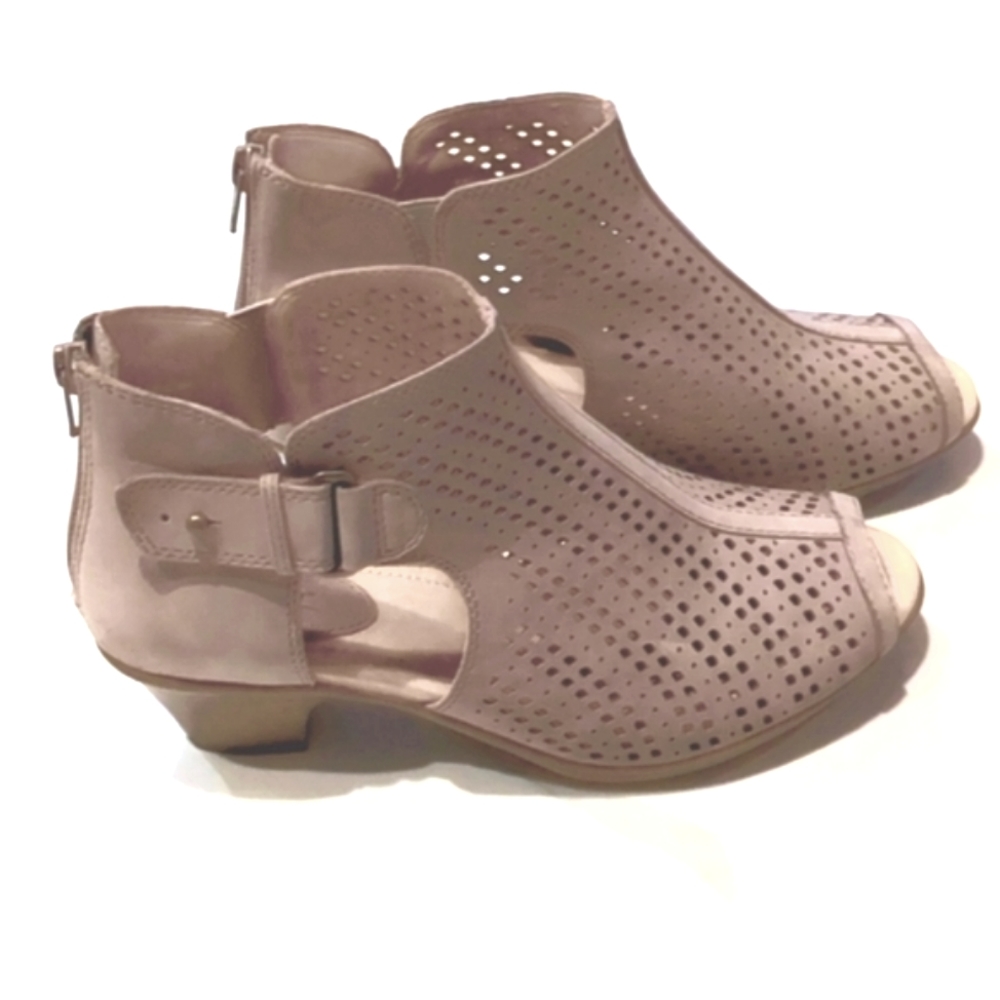 Earth Sandals